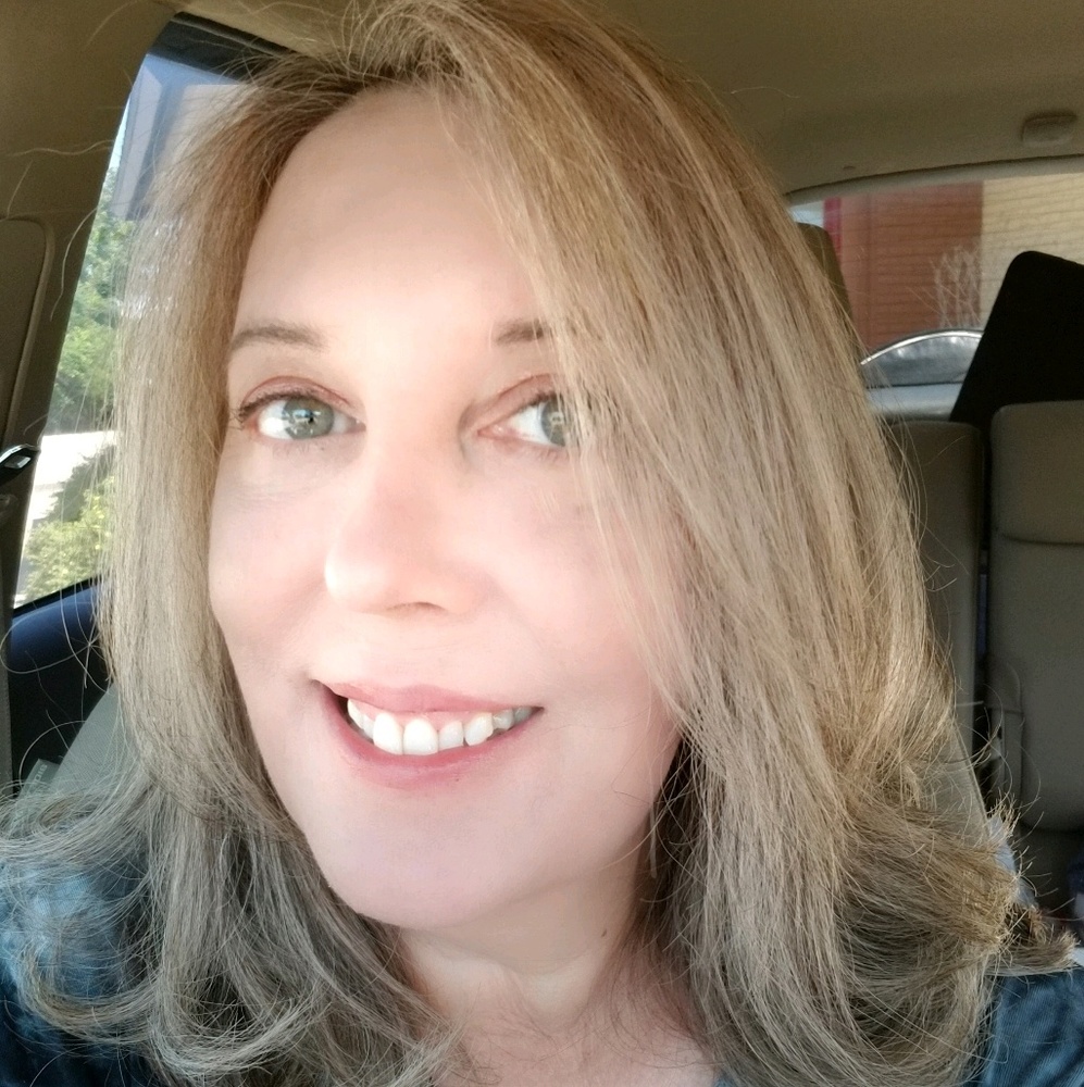 Meet your Posher, Kristin